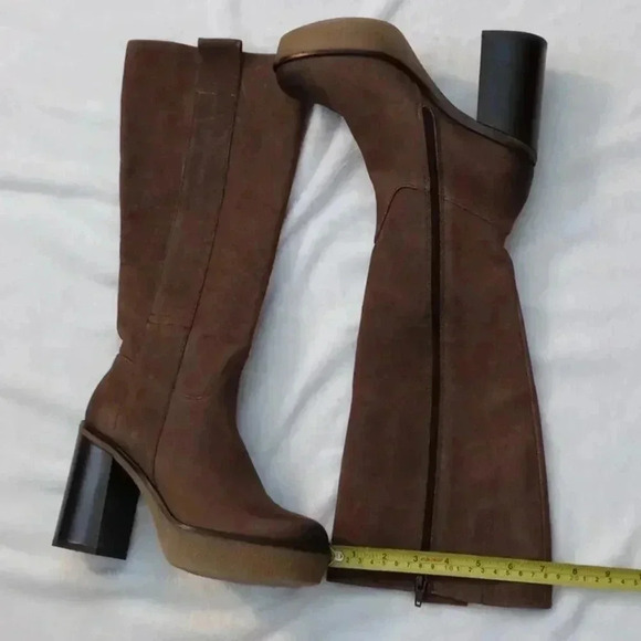 MANAS Leather platform heeled boots - Picture 8 of 11
